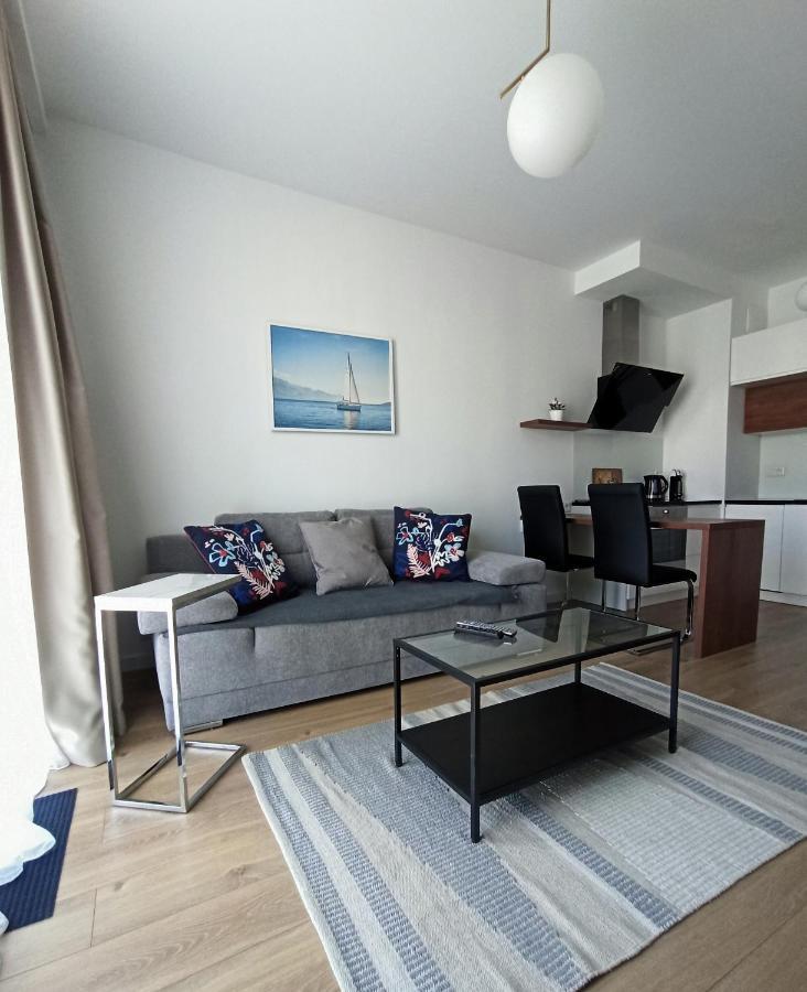 Cozy Apartment In Wilanow วอร์ซอ ภายนอก รูปภาพ