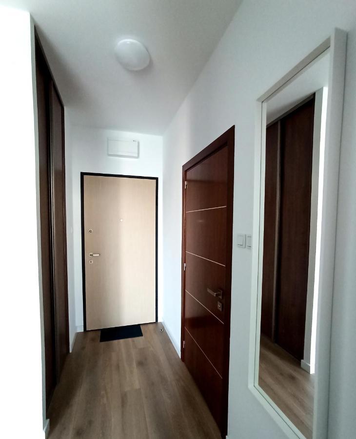 Cozy Apartment In Wilanow วอร์ซอ ภายนอก รูปภาพ